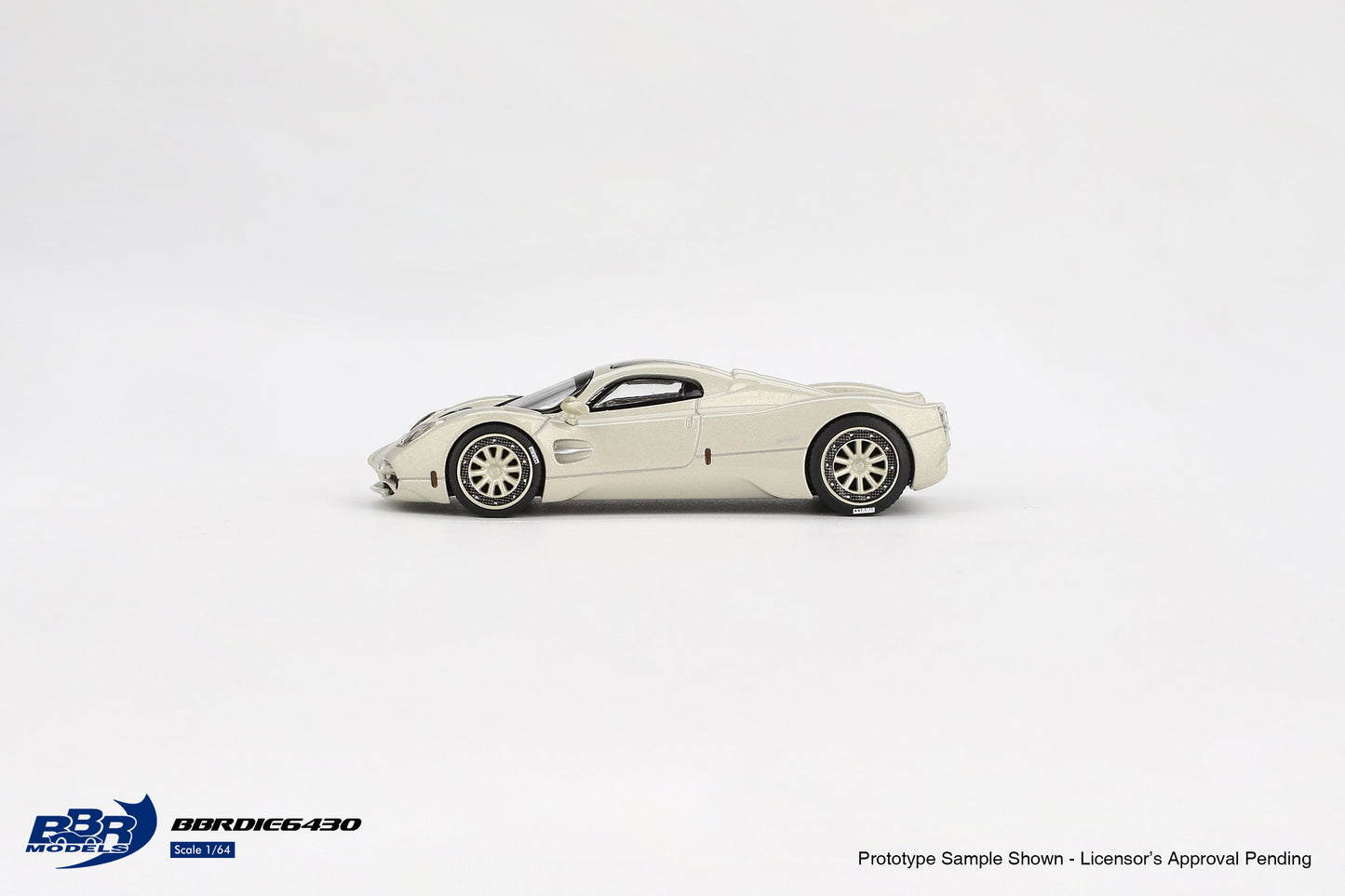 Pagani Utopia Presentation Grigio Rinascimento 2023
