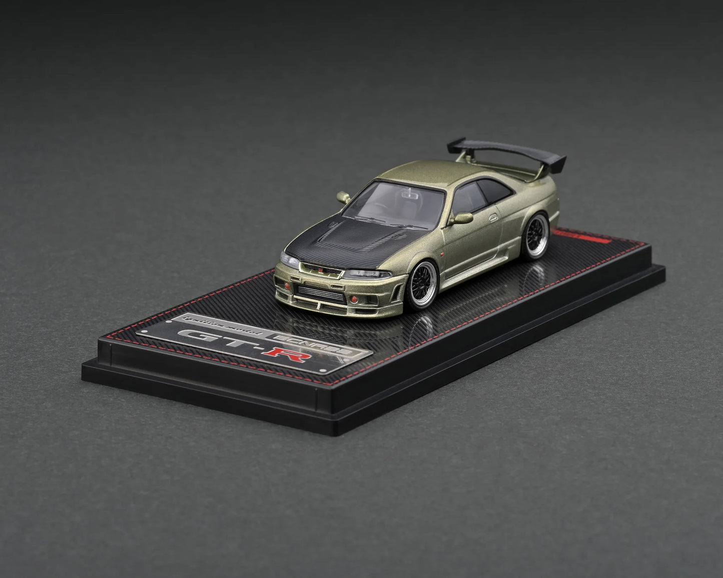 Nissan R33 GT-R - Green Metallic