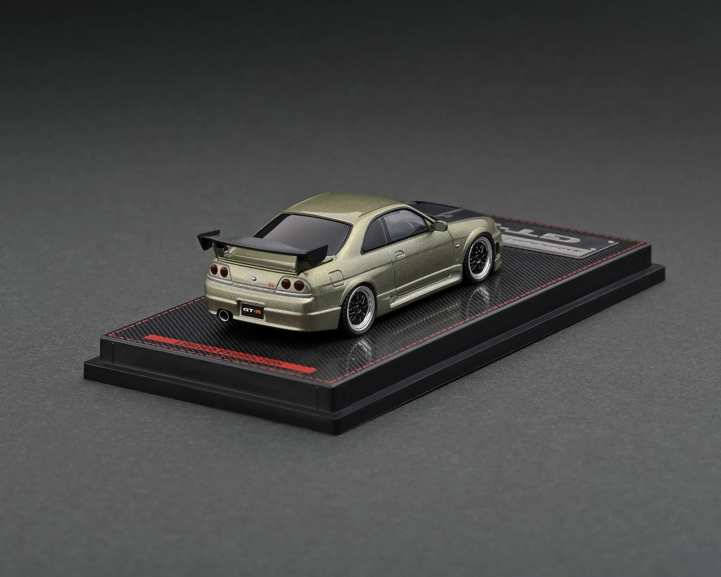 Nissan R33 GT-R - Green Metallic