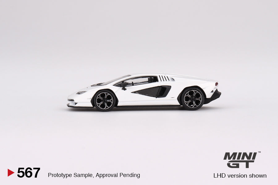 MINI GT Lamborghini Countach LPI 800-4 Bianco Siderale MGT00567