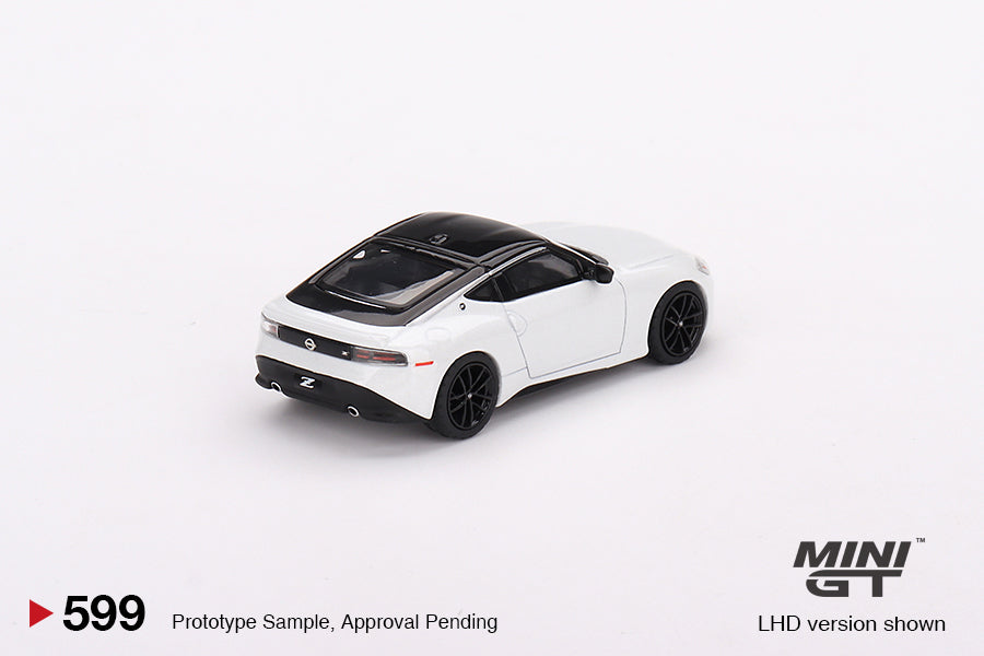 #599 - Nissan Z Performance 2023 (Everest White)