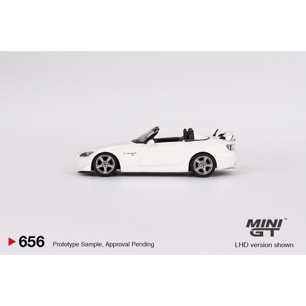 #656 - Honda S2000 (AP2) CR (Grand Prix White)