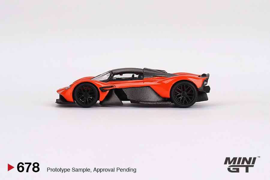 #678 - Aston Martin Valkyrie (Orange/Black)