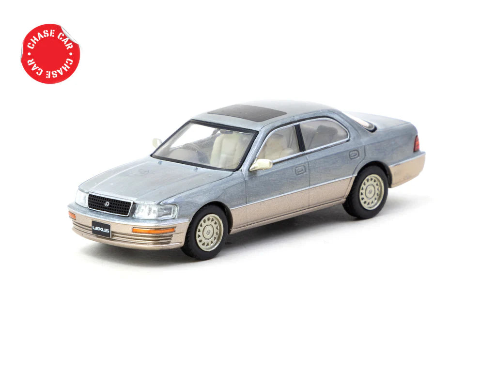 Lexus LS400 (Champagne Beige Metallic)
