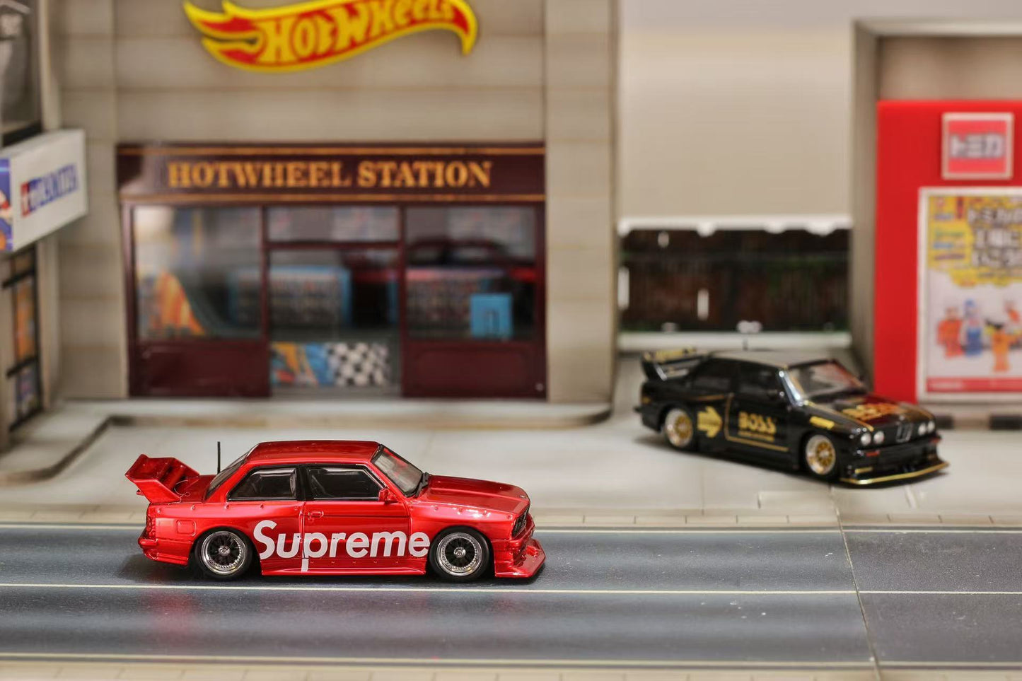Street Warrior - BMW M3 E30 Red Chrome, Live to Offend Modified Chrome Supreme
