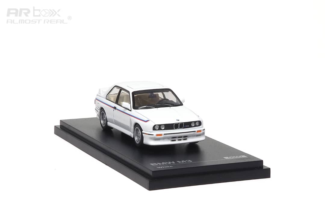 ELŐRENDELÉS - AR Box - BMW 3 Series M3 E30 Sedan, White