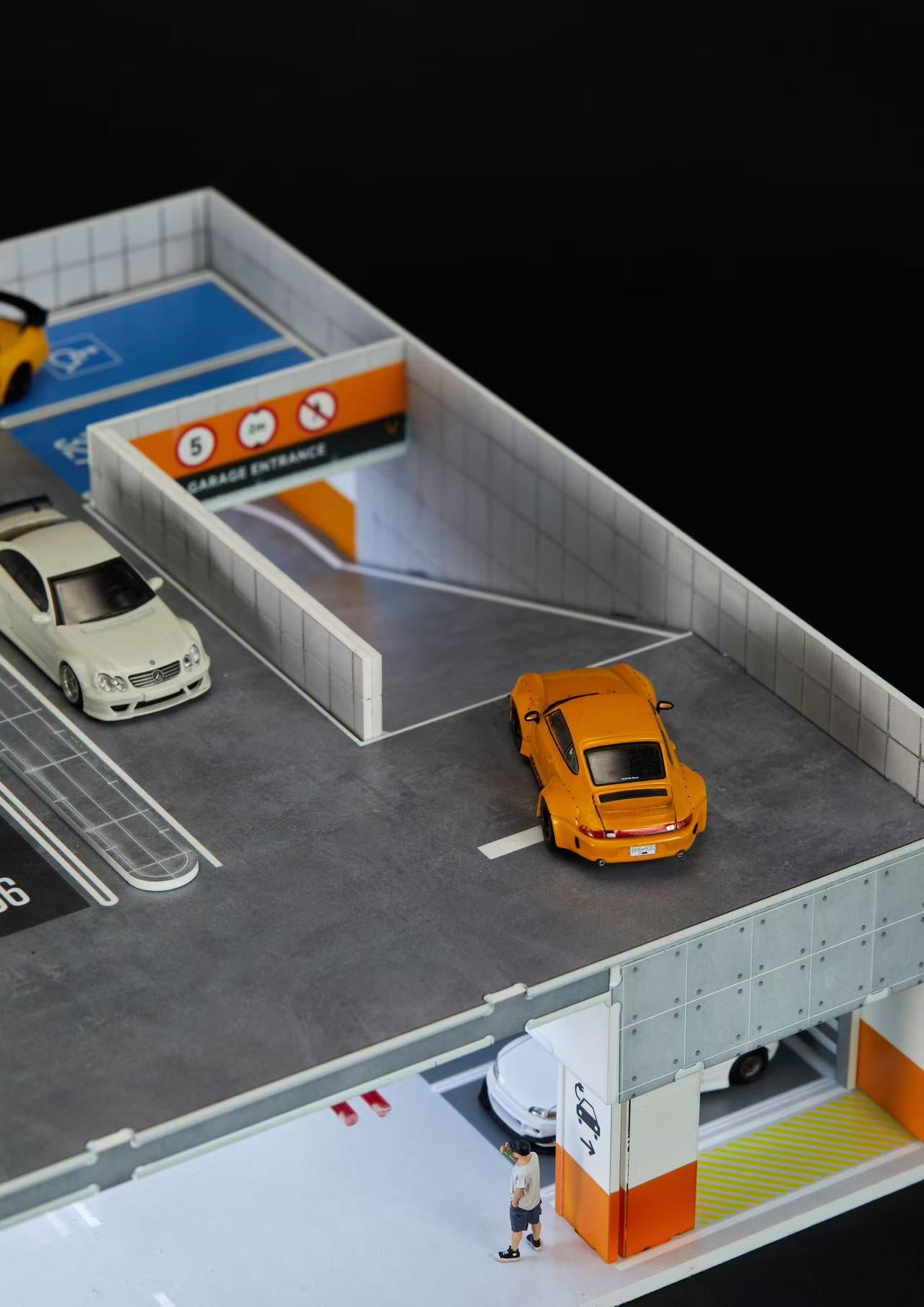ELŐRENDELÉS - #YC01 - Assembly LED Diorama Basement Garage Series 01, Grey, Orange