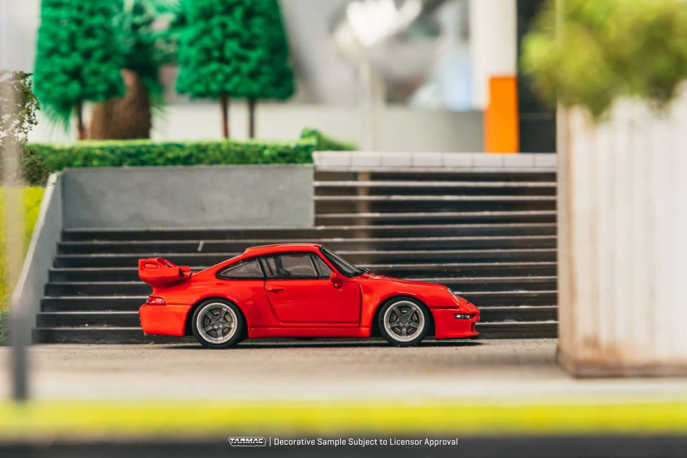 Porsche 993 Remastered by Gunther Werks, Red
