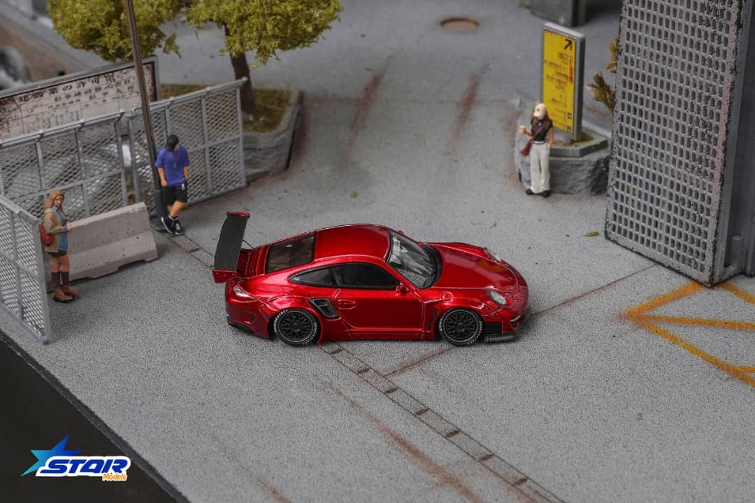 ELŐRENDELÉS - Star Model - 997 Wide Body, Red