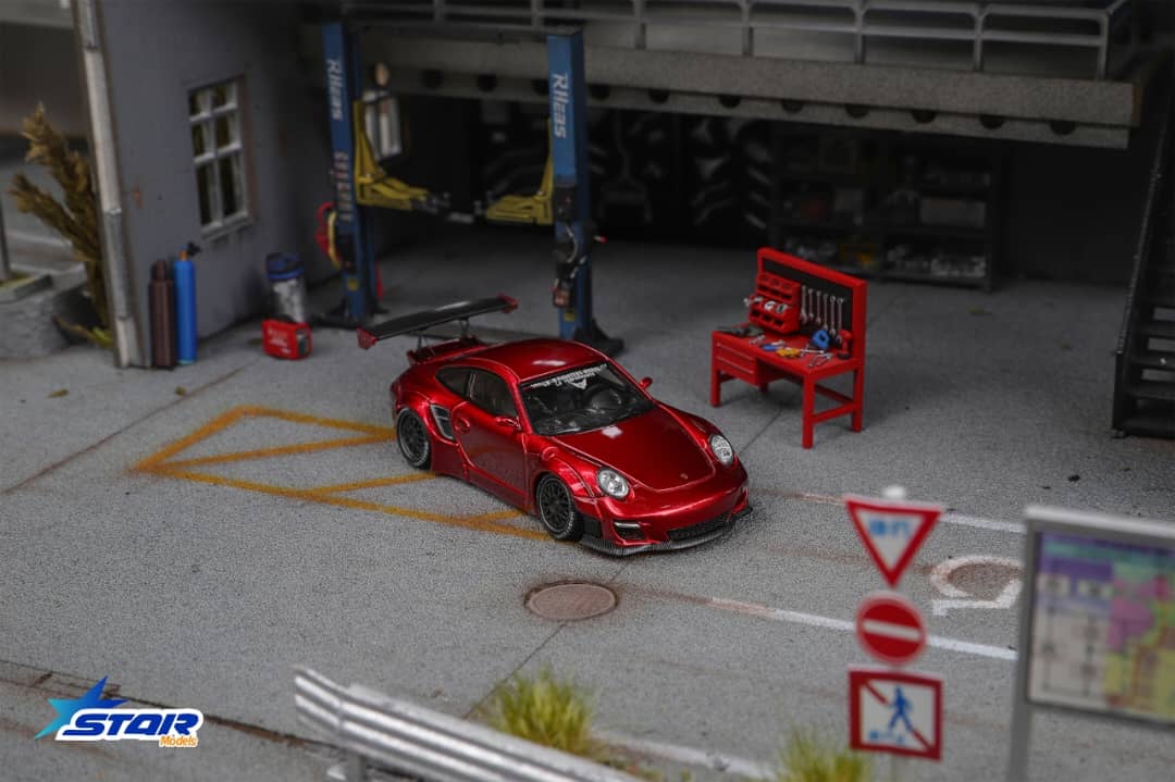 ELŐRENDELÉS - Star Model - 997 Wide Body, Red