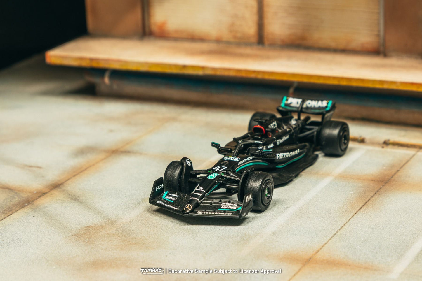 ELŐRENDELÉS - #TC-T64G-F064-MS1 - Mercedes-Benz AMG F1 W14 E Performance - Mick Schumacher Spanish Grand Prix - Tyre testing with pit board, Black