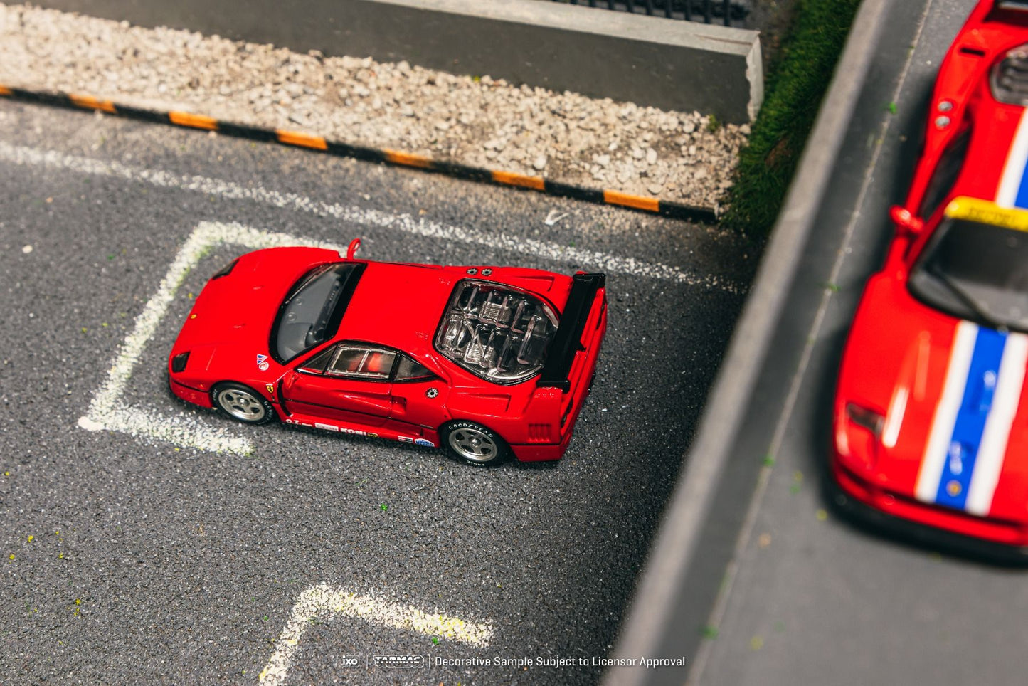 ELŐRENDELÉS - #TC-T64R-076-RE2 - Ferrari F40, Red