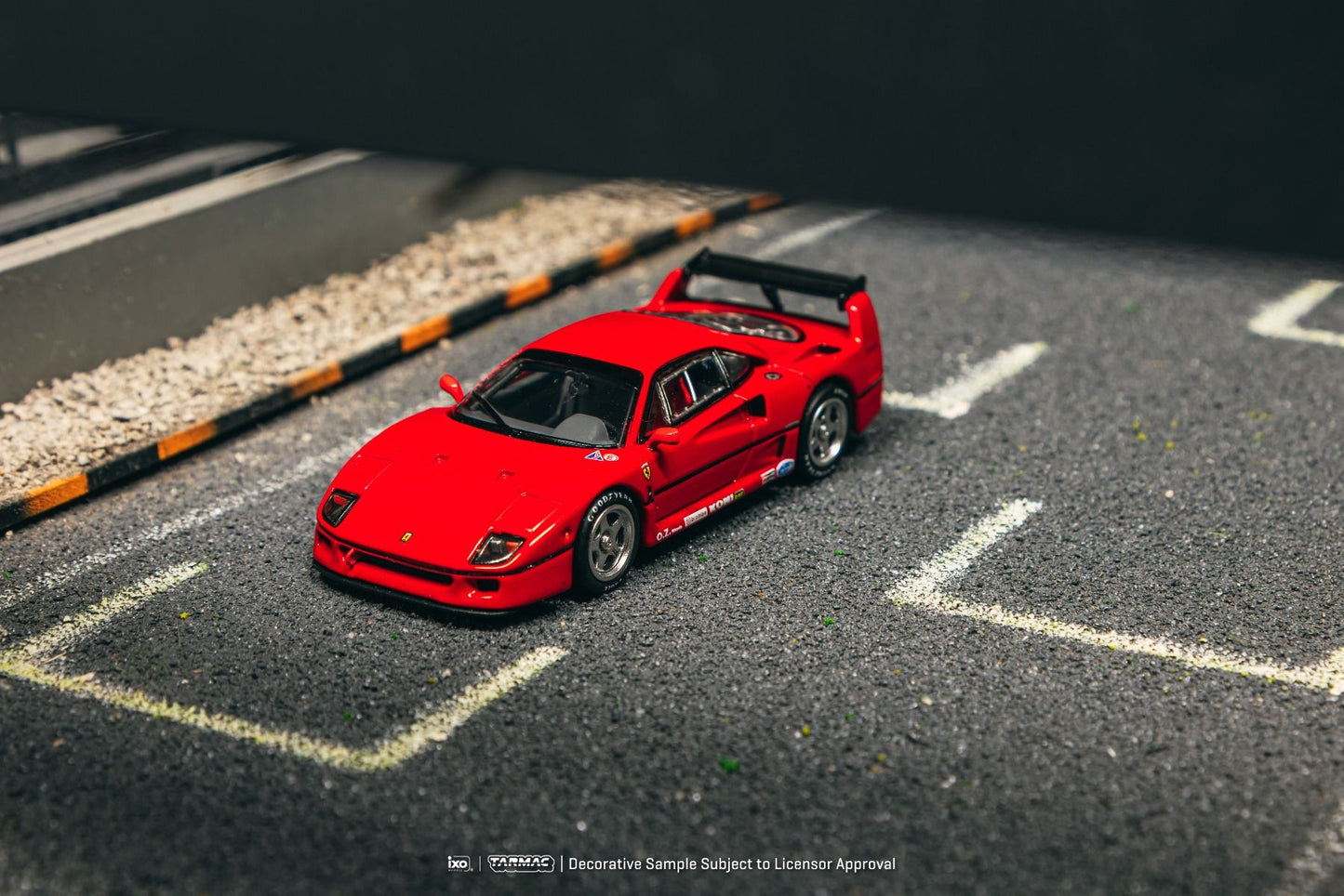 ELŐRENDELÉS - #TC-T64R-076-RE2 - Ferrari F40, Red