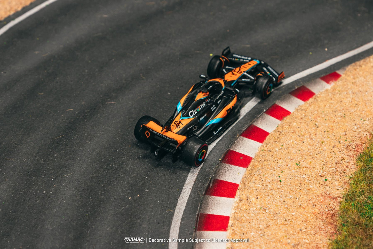ELŐRENDELÉS - #TC-T64G-F070-OP2 - 2023 McLaren MCL60 #081, Oscar Piastri - Australian Grand Prix, Orange/Black
