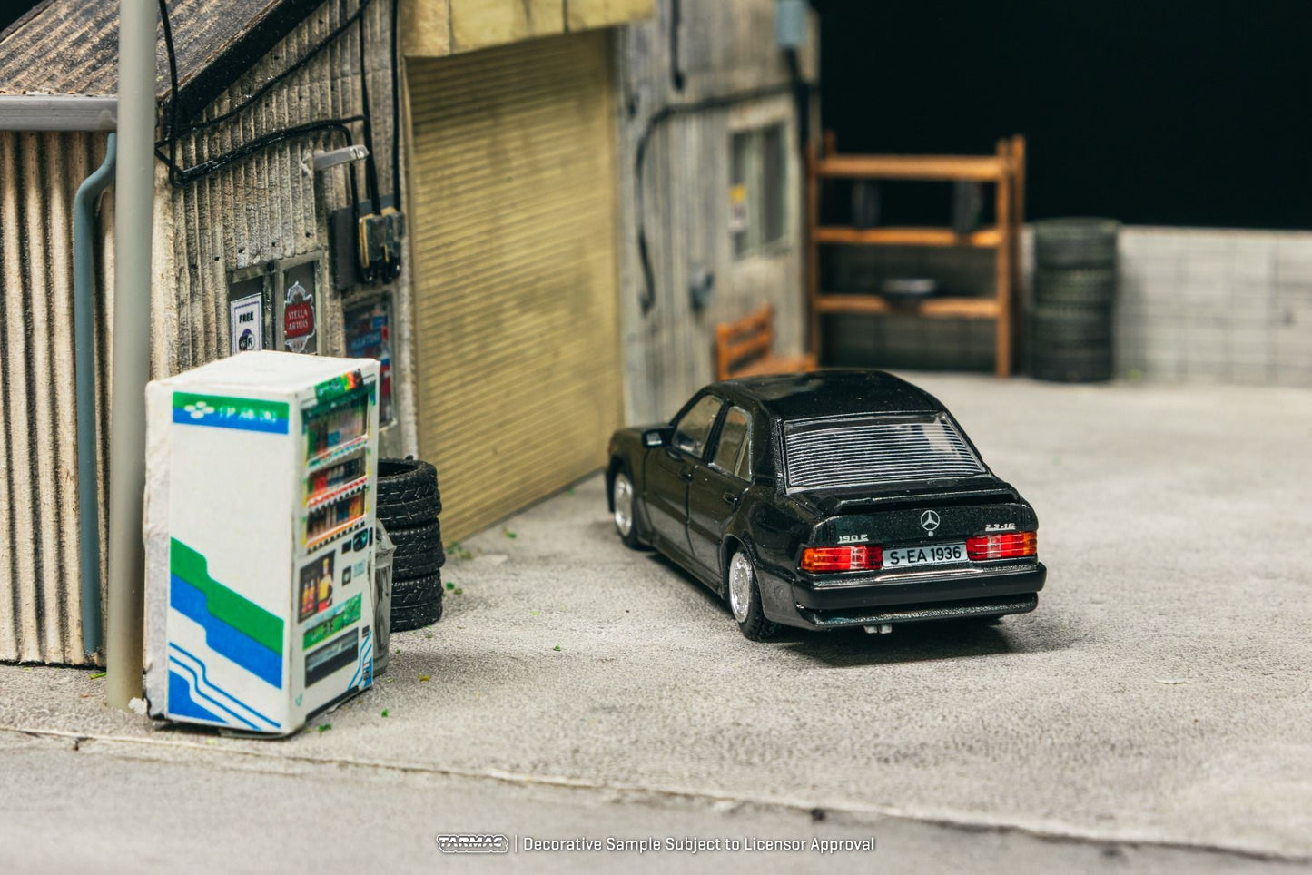 ELŐRENDELÉS - #TC-T64G-047-BK - Mercedes Benz 190E 2.3-1.6, Blue/Black Metallic