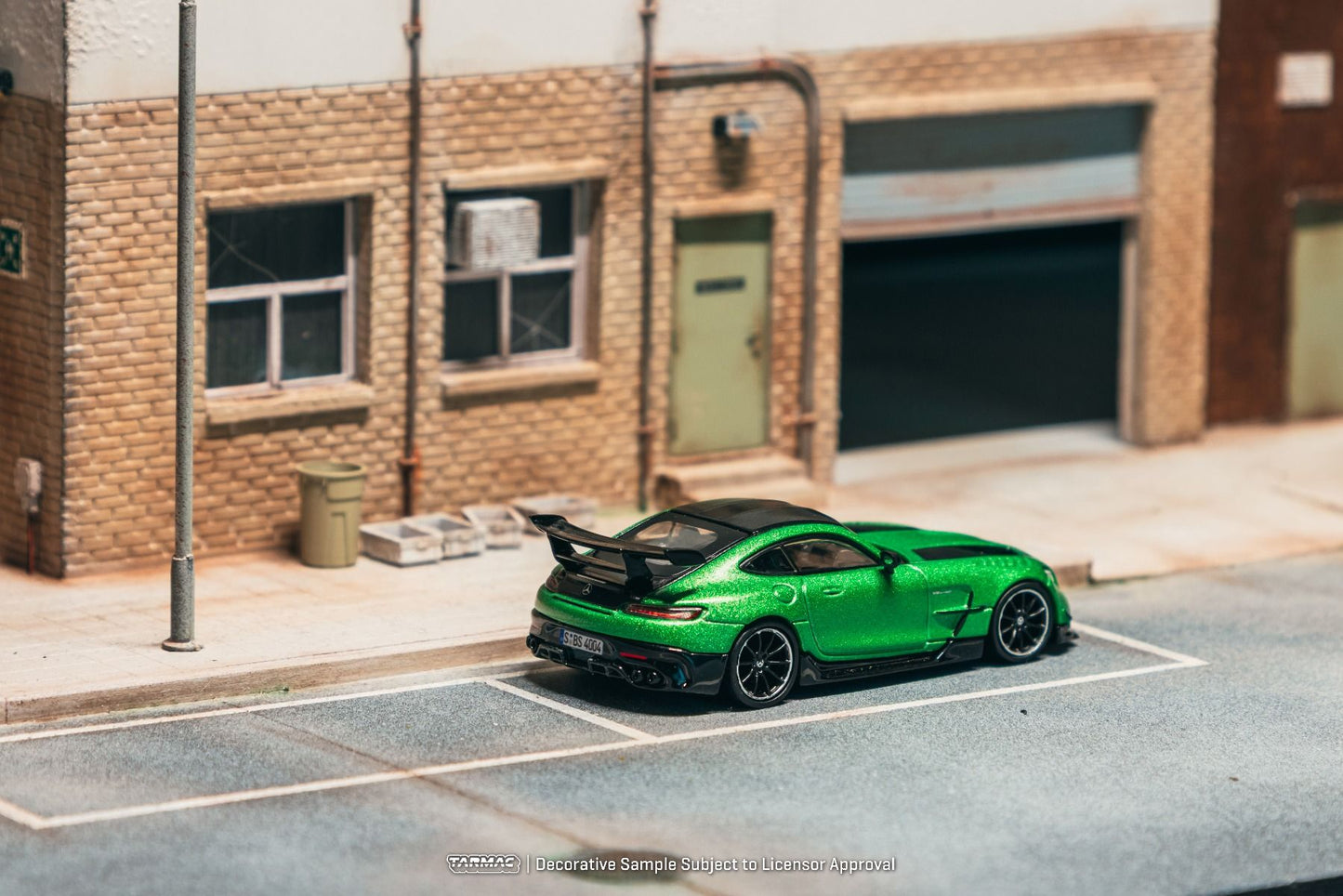 ELŐRENDELÉS - #TC-T64G-042-GR - Mercedes Benz AMG GT Black Series, Green