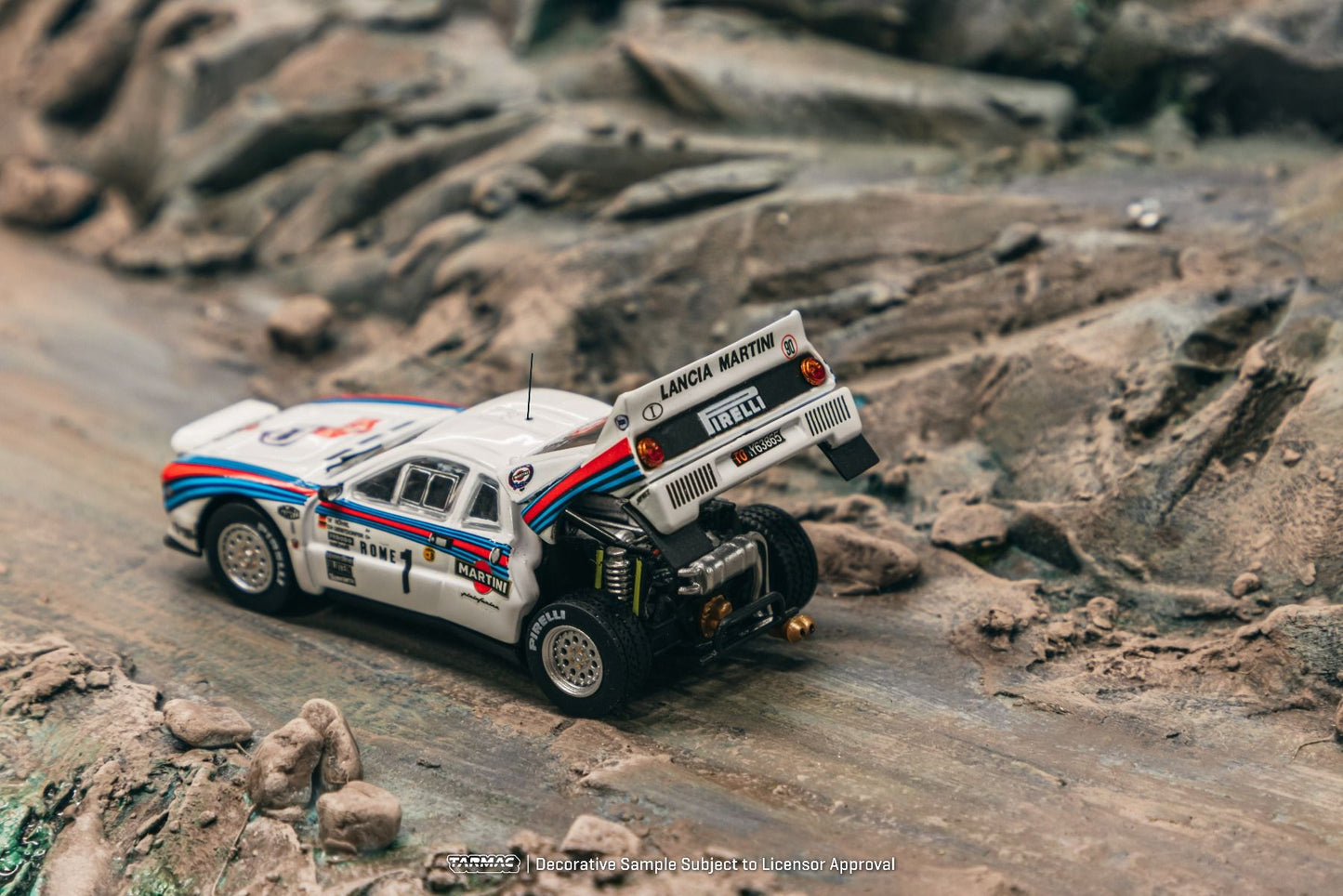 Lancia 037 Rally #1 W.Rohrl/C.Geistdorfer Winner Rally Monte Carlo 1983 + cards, White/Red/Blue