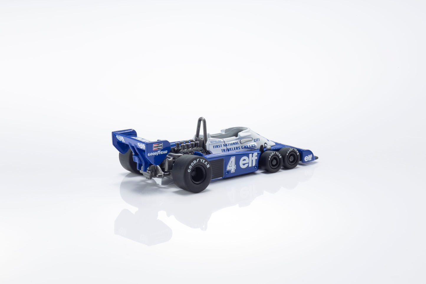 ELŐRENDELÉS - Kyosho - #07038B4 - Tyrell P34 NO.4 1977