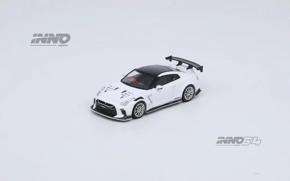 Nissan Skyline GT-R (R35) *Top Secret* Tokyo Auto Salon 2021, White/Black