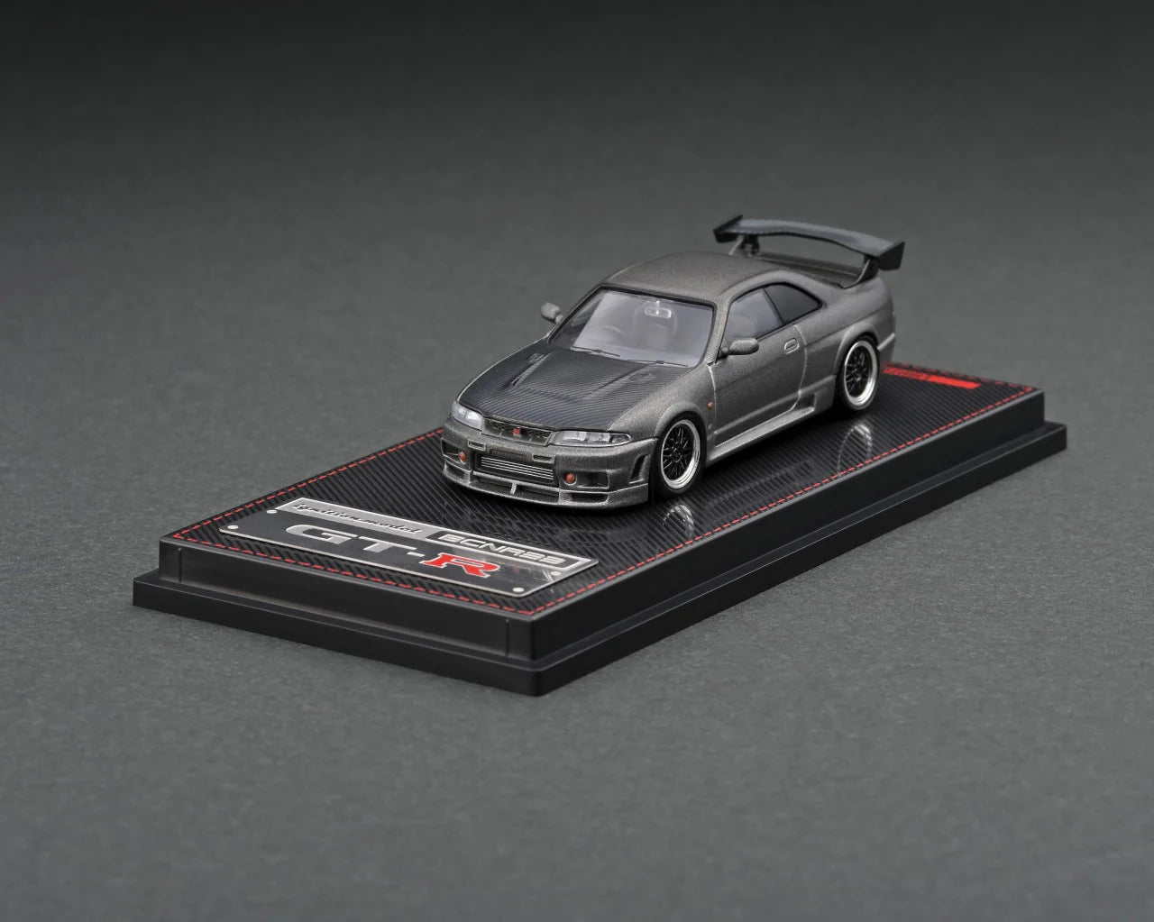 Nissan R33 GT-R - Titanium Gray
