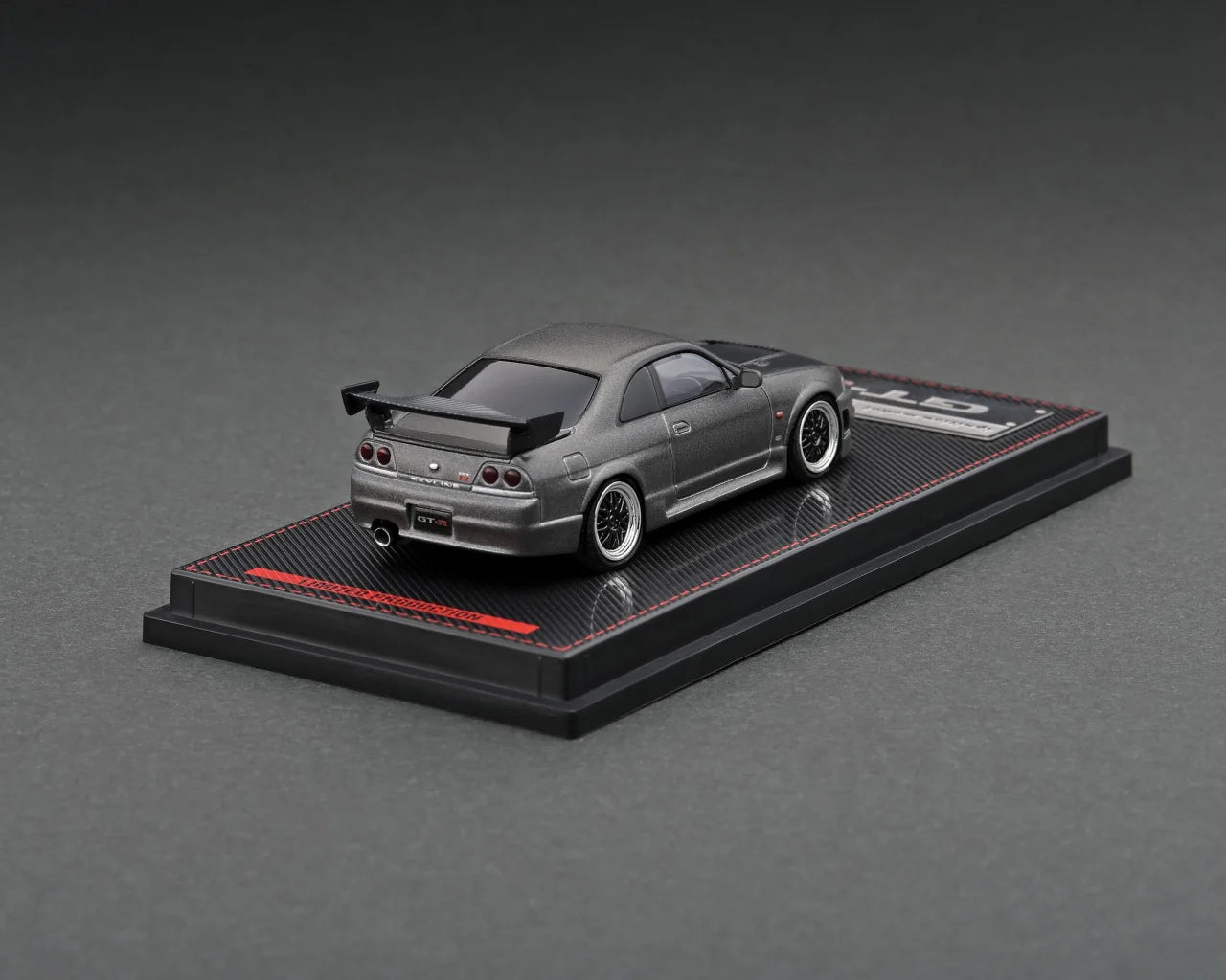 Nissan R33 GT-R - Titanium Gray