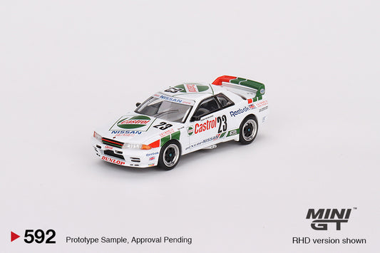 #592 - 1990 Nissan Skyline GT-R (R32) GR.A #23 Winner Macau Guia Race (White/Red)