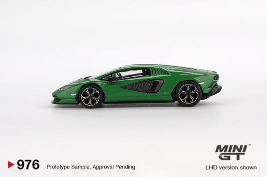 #976-BL - Bliszteres - Lamborghini Countach LPI 800-4 Verde Medio 2022