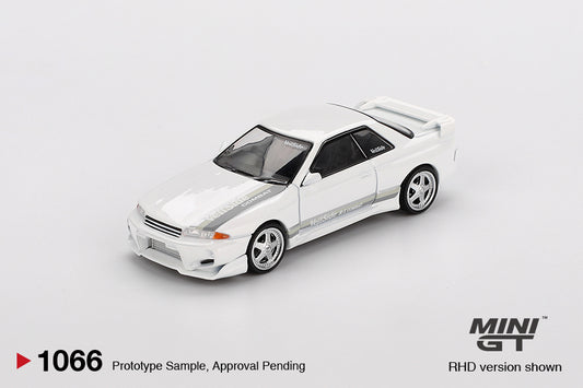 #1066-R - Nissan Skyline GT-R (R32) Veilside Combat C-I White 2011
