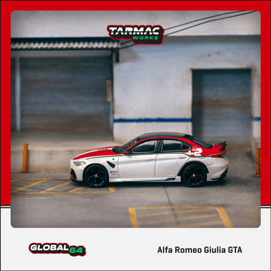 alfa romeo giulia red white
