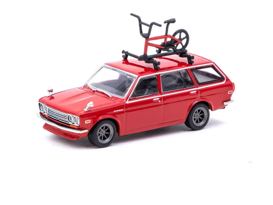 Datsun Bluebird 510 Wagon (Red) - tetőcsomagtartóval és kerékpárral