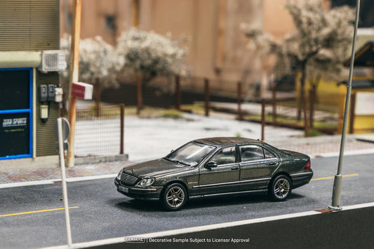 Mercedes-Benz S 65 AMG (Tectite Grey Metallic)