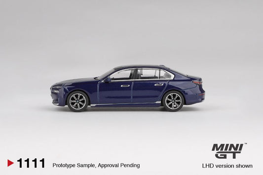 ELŐRENDELÉS - #MGT01111-BL - Bliszteres - BMW i7 xDrive60 Tanzanite Blue Metallic
