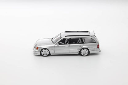 ELŐRENDELÉS - Mortal - Mercedes-Benz S124 T MODEII EVO2, Silver