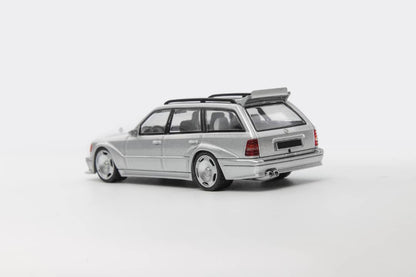 ELŐRENDELÉS - Mortal - Mercedes-Benz S124 T MODEII EVO2, Silver