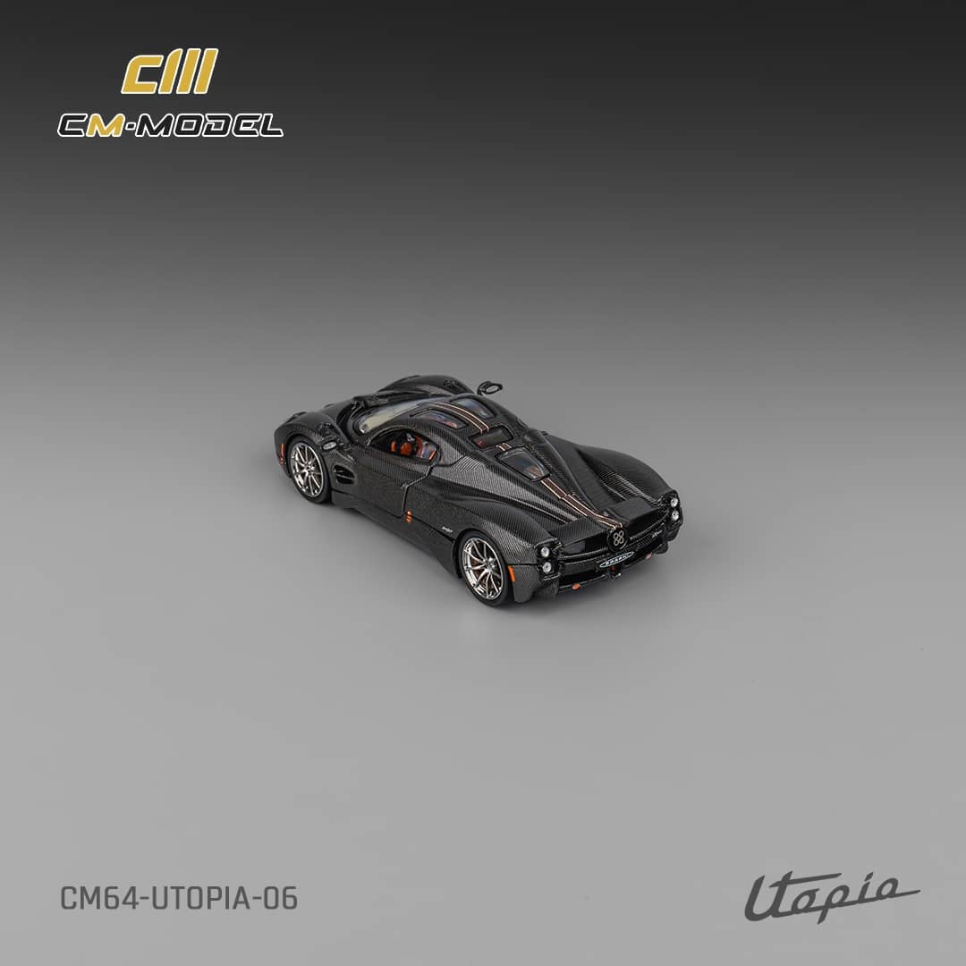 ELŐRENDELES - #CM64-UTOPIA-06 Pagani Utopia Open-Engin Hood, Visible Engine Carbon Black