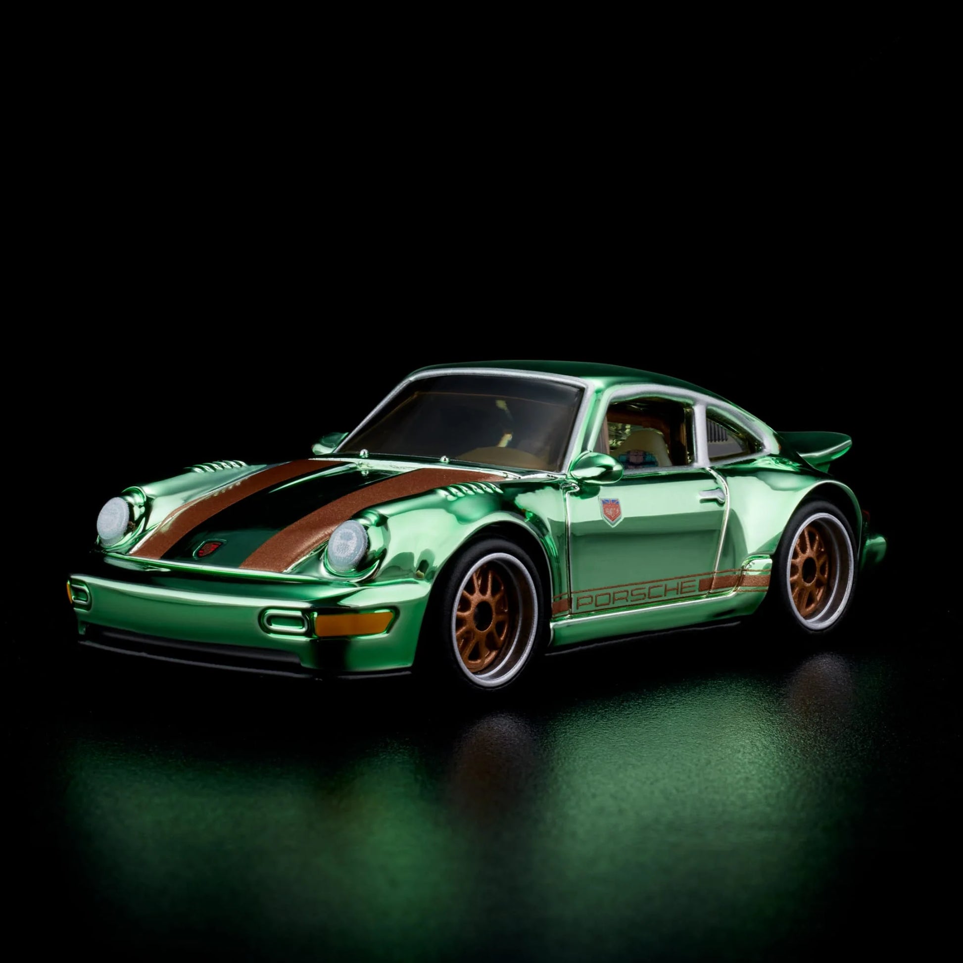 porsche outlaw green