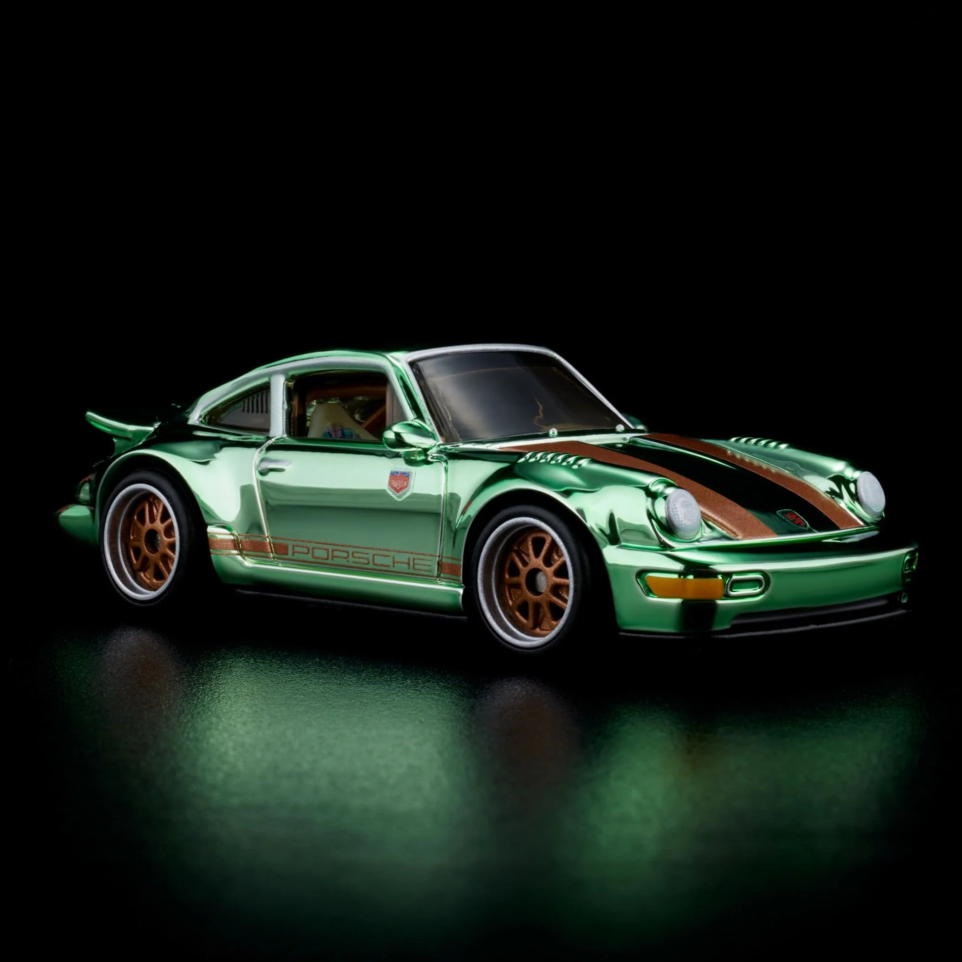 porsche outlaw green