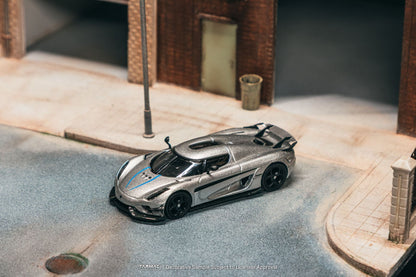 ELŐRENDELÉS - #TC-T64G-TL017-SL - Koenigsegg Regera + Trading cards, Silver Metallic