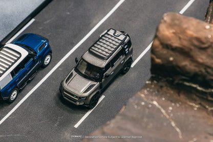 Land Rover Defender 110, Grey Metallic