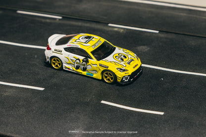 ELŐRENDELÉS - #TC-T64G-038-MOON - Toyota GR86 Mooneyes, White/Yellow