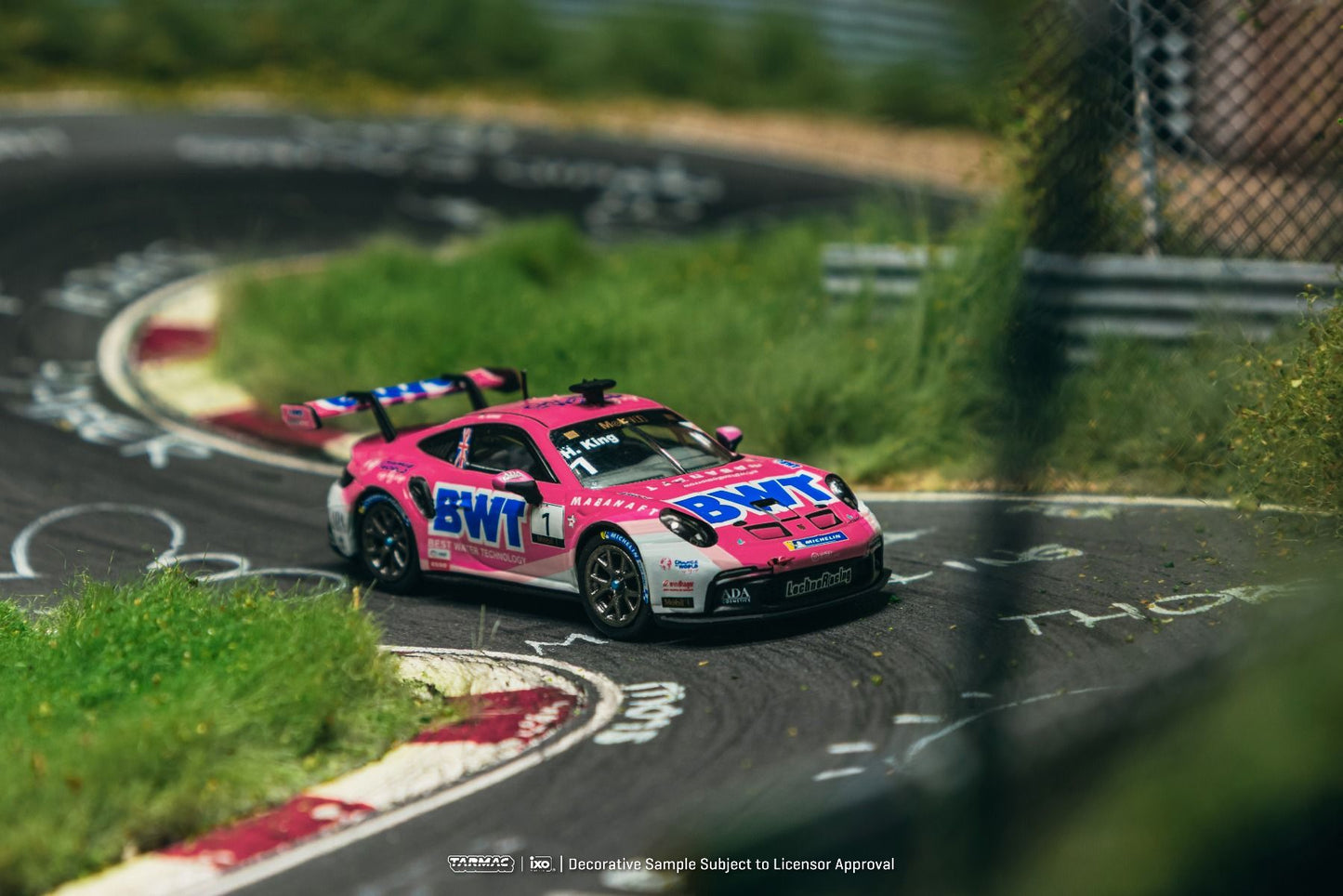 ELŐRENDELÉS - #TC-T64-093-24PSC01 - Porsche 911 GT3 Cup 992 Porsche Mobil 1 Supercup 2024 Harry King, Pink White
